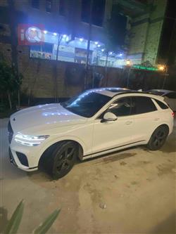 جنسس GV70